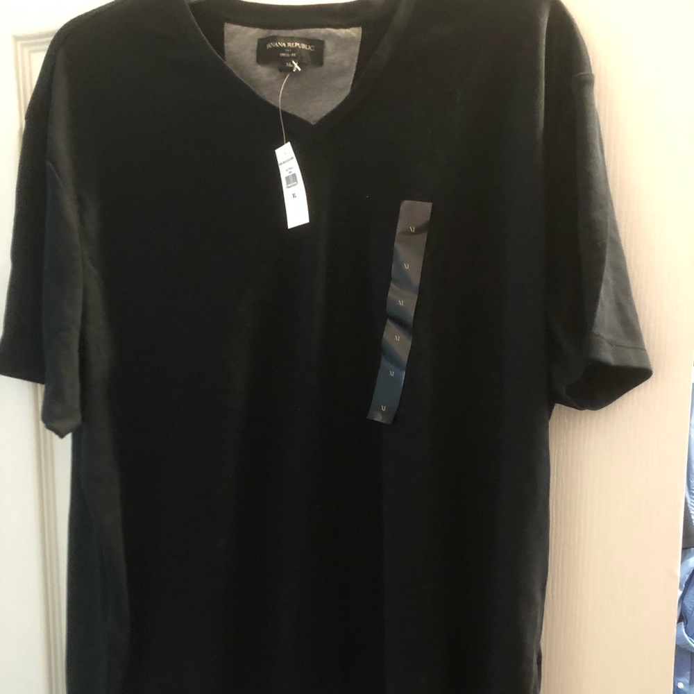 Short Sleeve V-neck Shirt